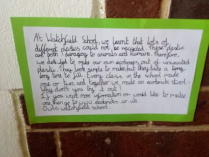 Placard describing what was learnt from the ecobricks project