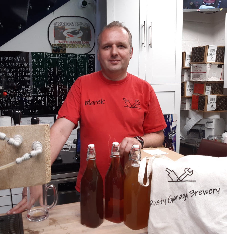 Rusty Garage Craft Brewery supporting World Refill Day
