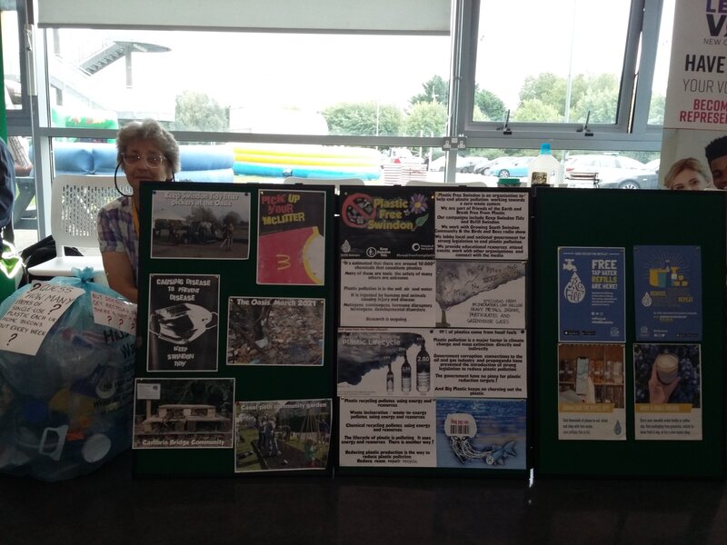 Stall and volunteer on the stall at the Freshers' Fair