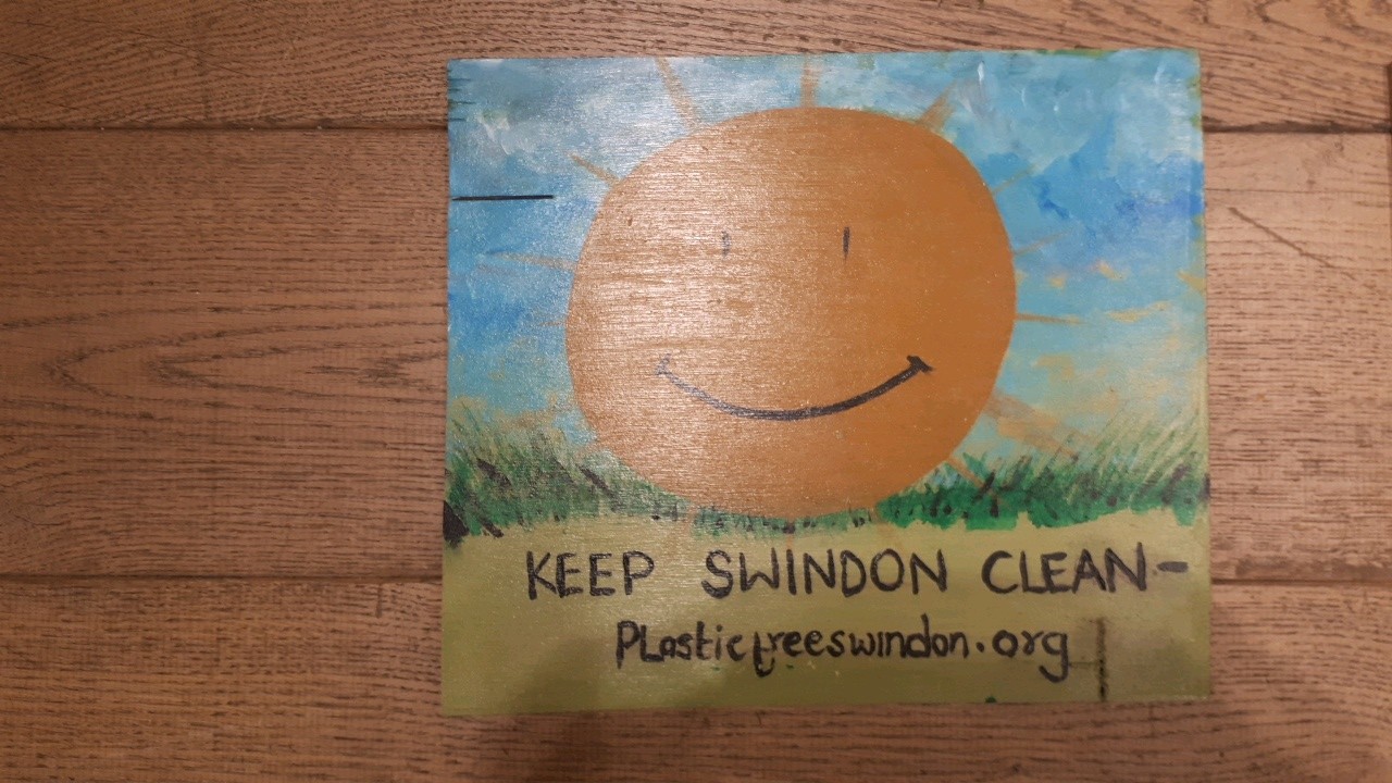 Keep Swindon Tidy wooden sign